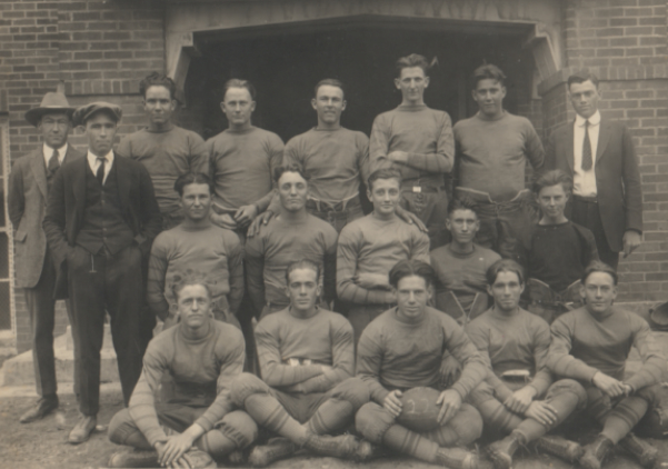 Fredericksburg TX - 1925 Fredericksburg High School Football Team