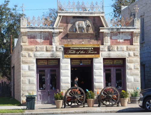 Fredericksburg TX - White Elephant Saloon 