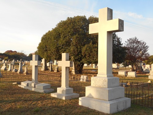 TX - Llano City Cemetery Badu Family Plot 
