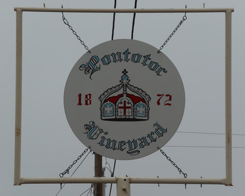 Pontotoc TX - Pontotoc Vineyard Sign