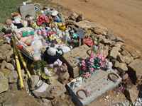 Sipe Springs grave, littel girl, age 3 died 1870