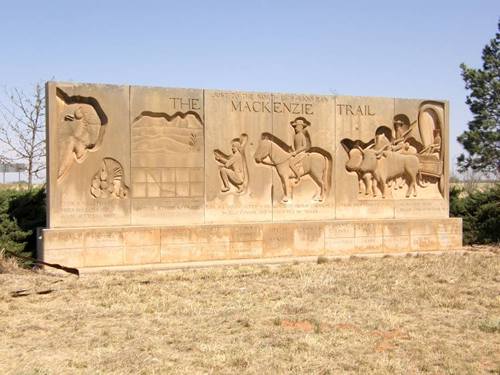 TX - MacKenzie Trail Monument