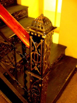TX - Gonzales County Courthouse Newel
