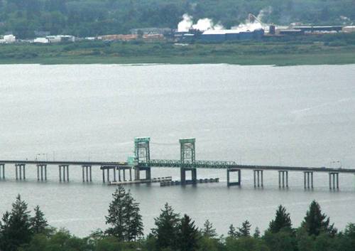 Young's Bay Lift Bridge from Astoria Oregon to Warrenton