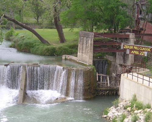 Luling Texas Zedler's Mills