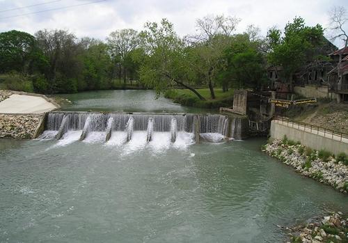 Luling Texas Zedler's Mills dam
