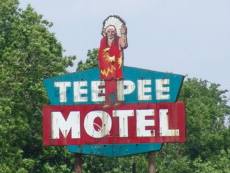 Tee Pee Motel old neon