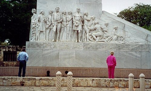 Alamo Cenotaph, San Antonio Texas