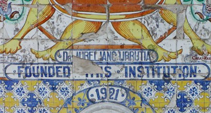 Dr. Aureliano Urrutia 1921 Gates Mexican tiles San Antionio Texas