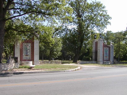 Dr. Aureliano Urrutia Gates and garden San Antionio Texas