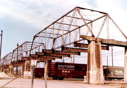 San Antonio TX New Braunfels Avenue Railroad Bridge 