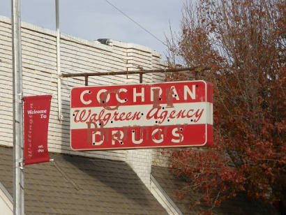 Wellington Tx - Walgreen Drug Sign