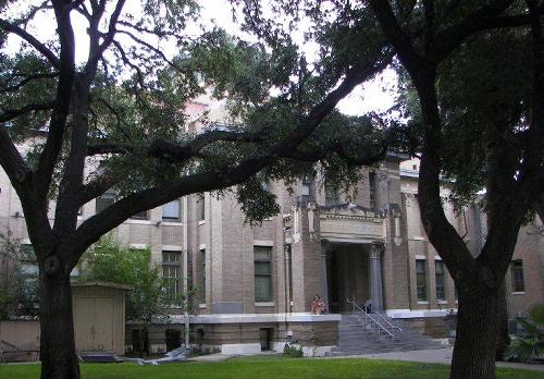 Jim Wells County Courthouse, Alice, Texas 