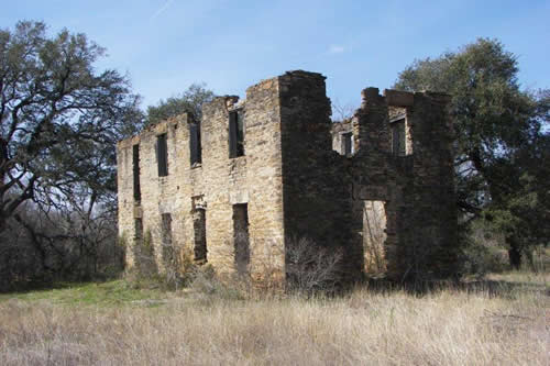 Benton City TX - Burnt Building Ruins