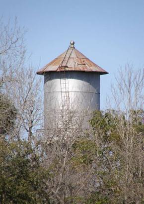 Berclair, Texas - Berclair Mansion water tower