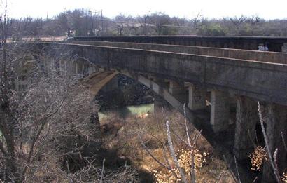  Earle., Texas - Old bridge  over Medio Creek 