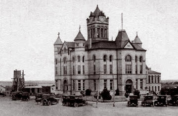 Karnes County Courthouse, Karnes City, Texas, 1915