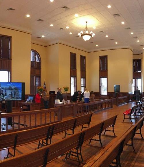 TX - Karnes County courthouse restored courtroom