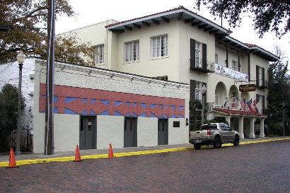 Laredo TX - Capital of the Republic of the Rio Grande, and La Posada Hotel