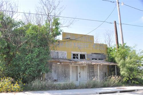 Mirando City TX -closed store with ghost sign