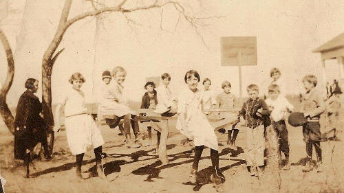 Olmos TX - School Children