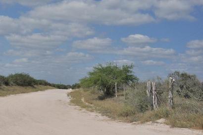 Pila Blanca TX country road