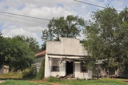 Realitos TX - old building