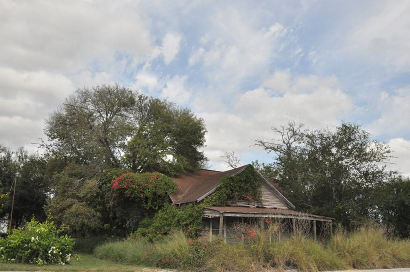 Realitos TX - old building