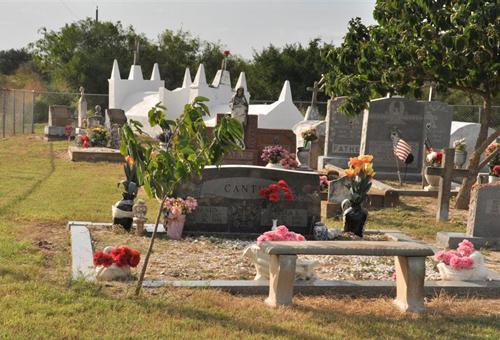 Santa Cruz TX Cemetery