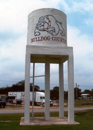 Somerset TX Bulldog Water Tower