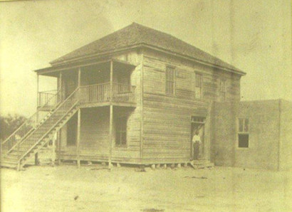 TX - McMullen County 1877 courthouse