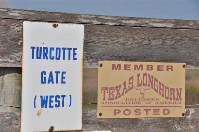 Turcotte TX - Ranch Gate