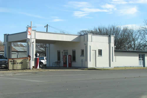 Baird TX - Old gas station