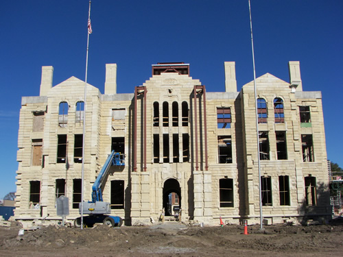 Bonham TX - Fannin county courthouse under restoration in 2020