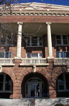 Brownwood, Texas, Brown County courthouse soulth entrance