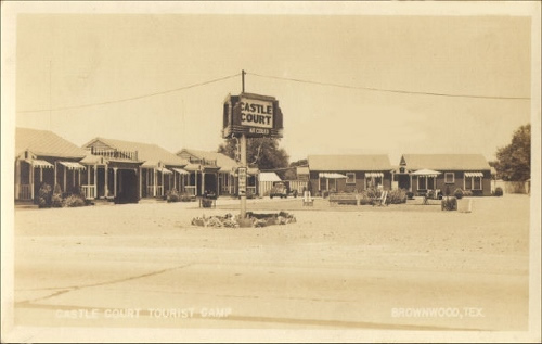 Brownwood TX - Castle Court Tourist Camp