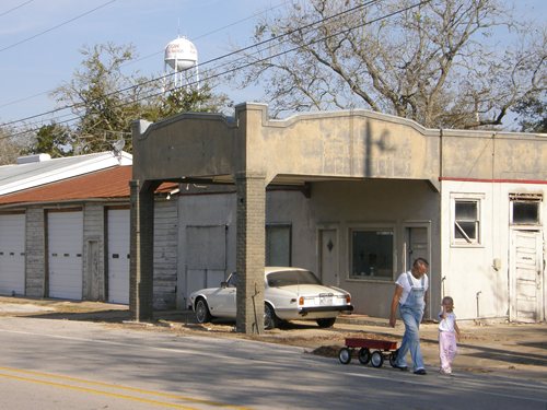 Burton TX - Old Gas Station 