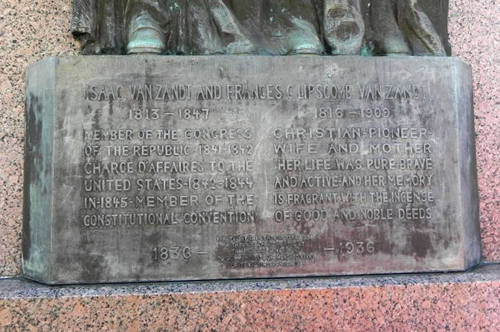 Canton, Van Zandt County, Tx - Pioneers Monument inscription