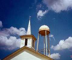 Chappell Hill water tower