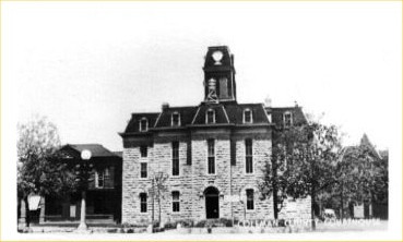 TX - Coleman County Courthouse in 1940