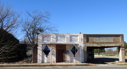 Coolidge TX -  Old gas station
