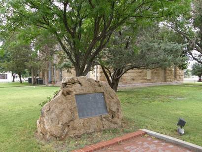 Dickens Tx - Dickens county plaque on courthouse lawn