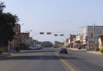 Elgin TX - Sunday Morning  Street Scene