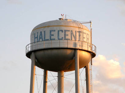 Hale Center Tx  - Water Tower