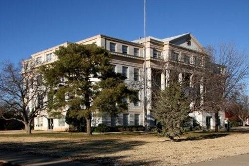 Deaf Smith County Courthouse, Hereford, Texas  today