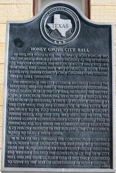 Honey Grove TX city hall historical marker