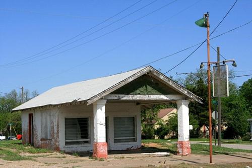Honey Grove Texas old gas station
