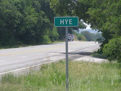 Hye Texas City Limit sign