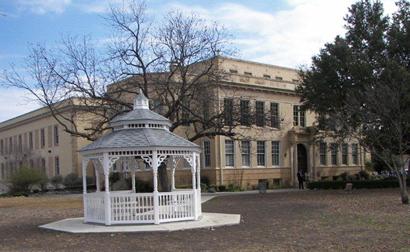 Kerrville TX,  Kerr County Courthouse Gazebo