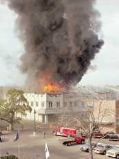 La Grange fire and thick smoke